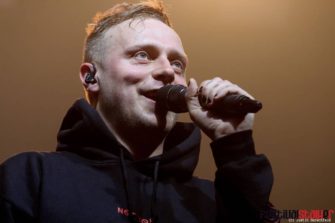 Architects mit HOLY HELL2019 auf Tour