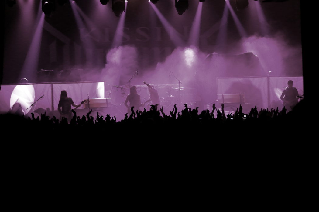 Kissin_Dynamite-Foto_Justin_Herschfeld (1)