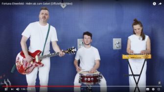 Video: Fortuna Ehrenfeld – Helm ab zum Gebet