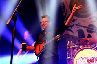 Fiddler’s Green veröffentlichen Video zu „RUDOLPH, THE RED-NOSED REINDEER“
