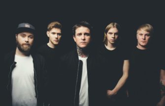 Tour: Adept mit Jubiläumsshows