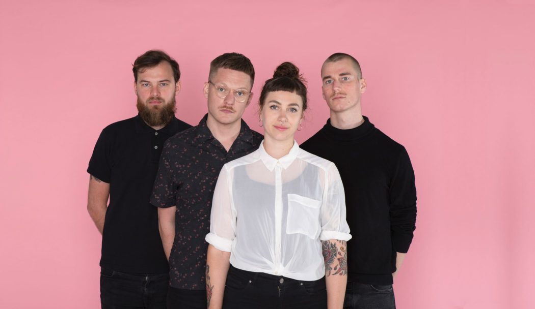 RAUCHEN_by Hannah Agel