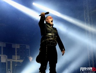 Völkerball spielt ein Arena Now Konzert in Köln
