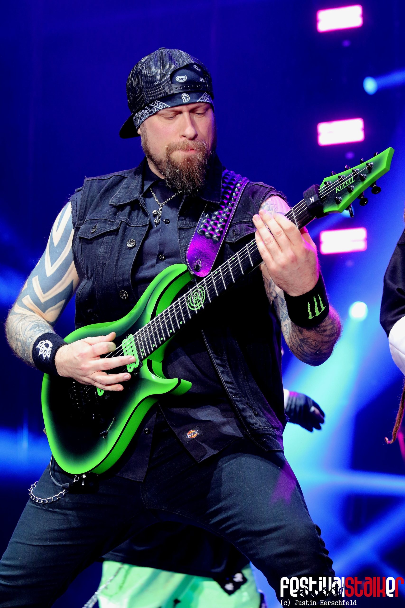 Five Finger Death Punch in Oberhausen Fotos