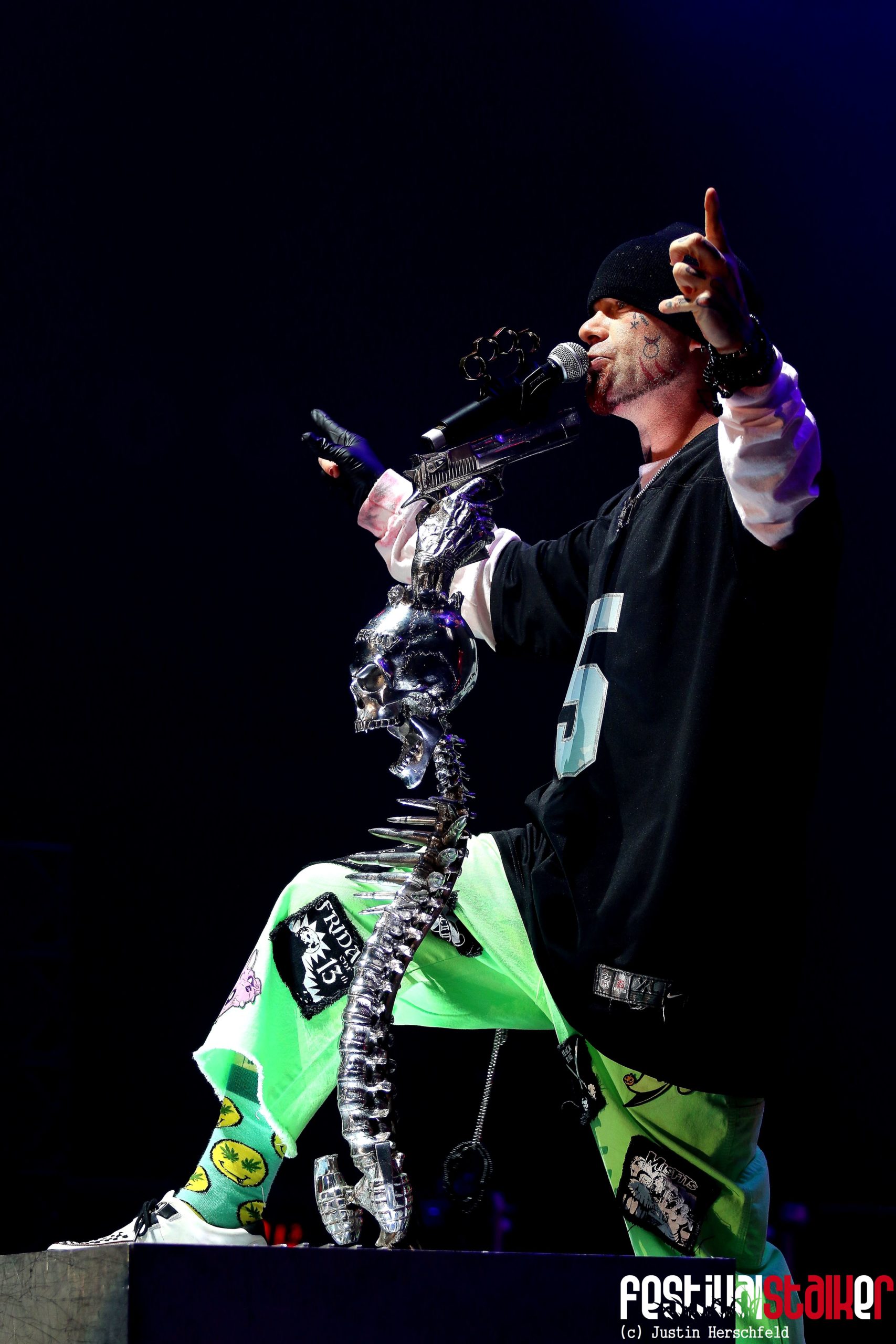 Five Finger Death Punch in Oberhausen Fotos