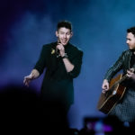 Jonas Brothers auf Happiness Begins Tour in der Lanxess Arena Köln - Fotos