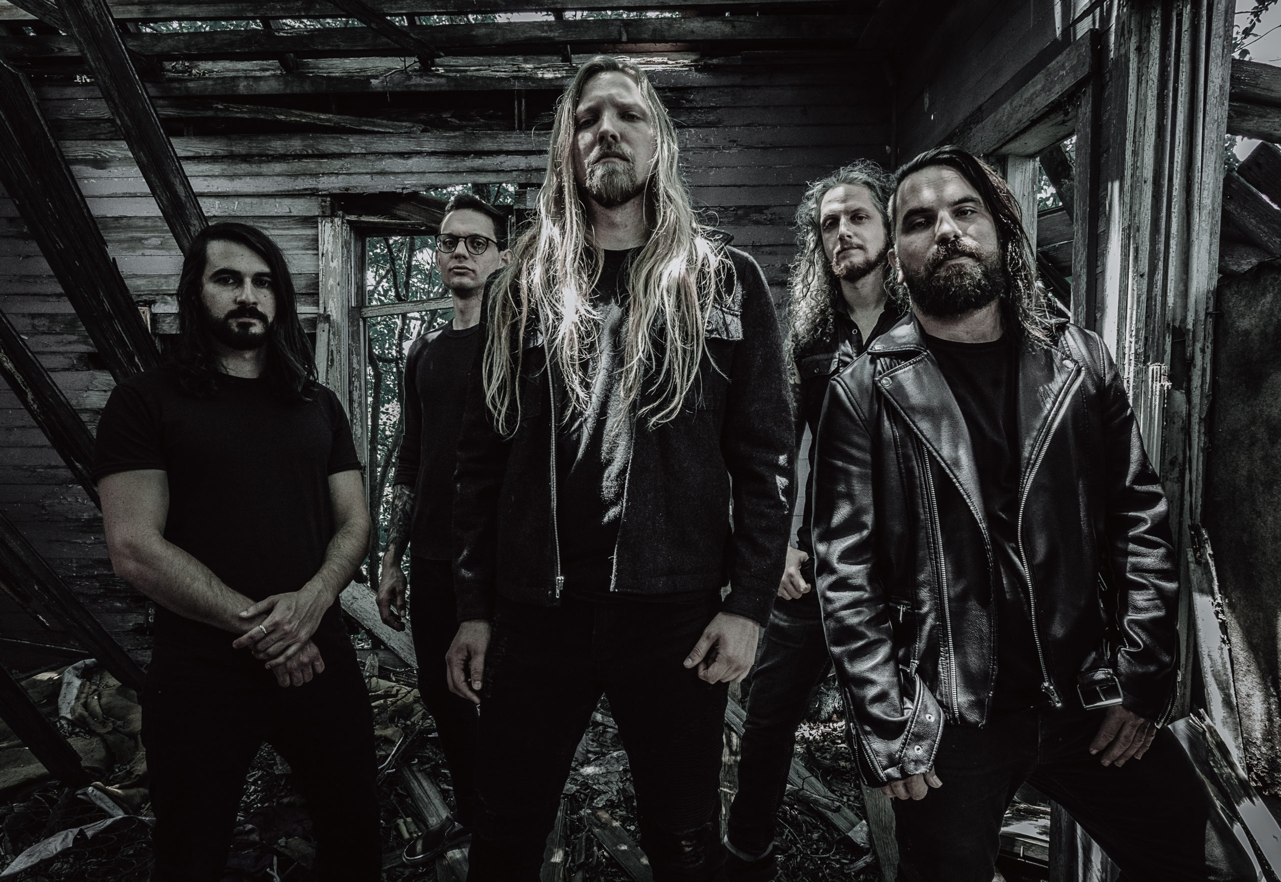 Hinayana bringen neues Material raus