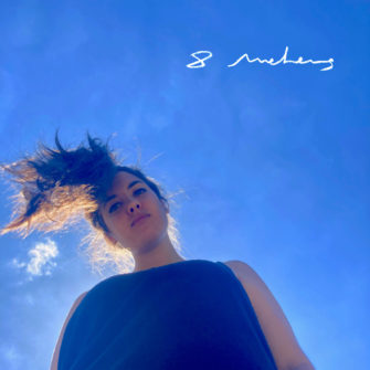 Mit „8 Meters“ veröffentlichen ELDA einen neuen Song samt Musikvideo aus ihrer kommenden EP „Golden Bowl“ (VÖ: März 2021)