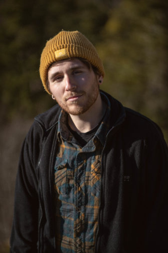 Tim Bleil: neue Single „Crumble Down“ mit starkem Video