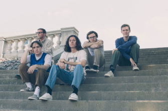 ONE STEP CLOSER kündigen mit „Pringle Street“ ihr Debütalbum an