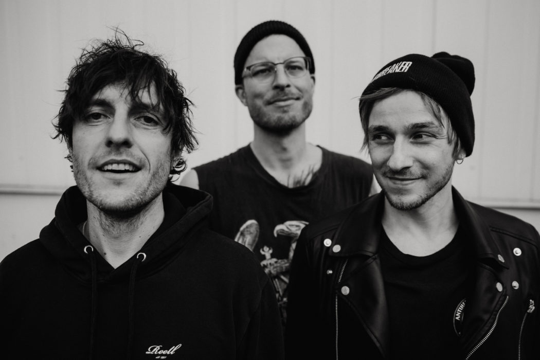 fffcea34-3723-3f09-0352-75e8977484a7