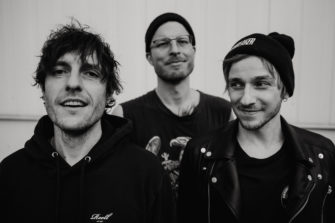 ITCHY gehen mit „20 Years Down The Road“ auf Tour