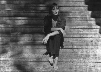 Newcomerin Lisa Akuah: neue Intro-Folk-Single „We Will Pass“