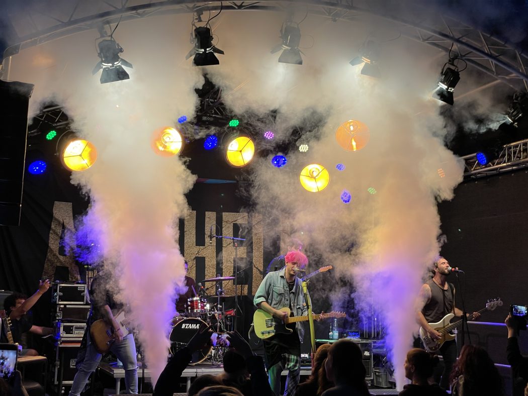 A2A526F7-4355-449A-AA81-9BADE931049A