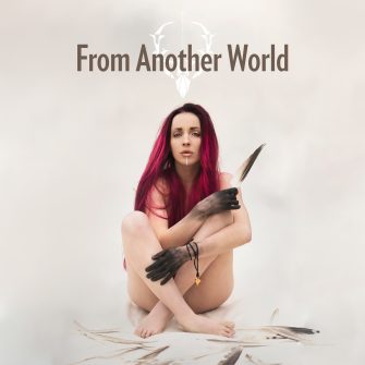 Marliina: Newcomerin veröffentlicht Debüt-Album „From Another World“