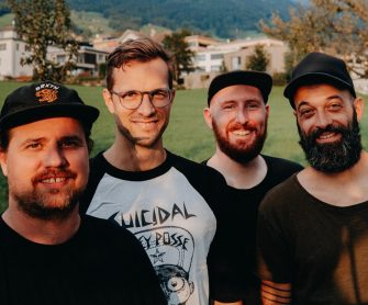 Lyvten droppen neues Video zu „Alles auf Rot“