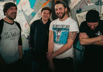 Captain Asshole droppen neues Video zu “ Boy, I’m Homesick „