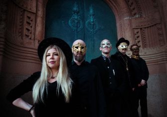 Spiral Skies veröffentlichen ihre neue Single „Somewhere in the Dark“