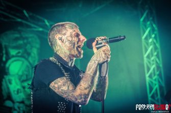 UNANTASTBAR mit Videopremiere von “Die Hand, die ich mir reichte”