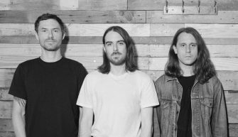 PULLED APART BY HORSES veröffentlichen neue Single „Rinse And Repeat“