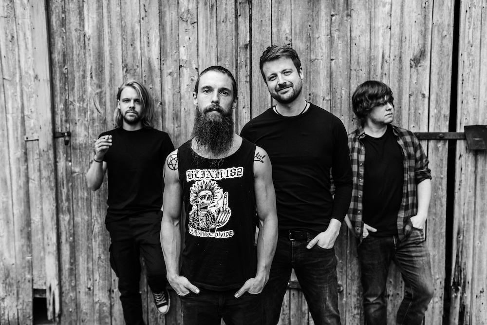 Pure Tonic, Photo 3 (© KolotyloPhotos)