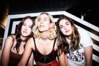 THICK kündigen neues Album „Happy Now“ an und präsentieren die erste Single „Loser“