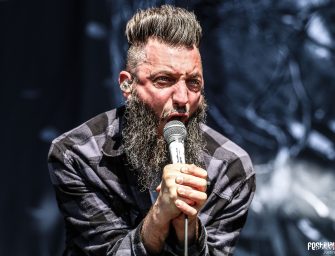 CALIBAN veröffentlicht das Live-Video „Dear Suffering“ feat. Andreas Bjulver