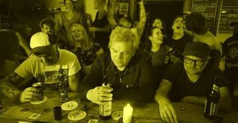 100blumen droppen neue Video-Single zu „Kaputt“