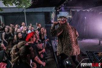 BLACKOUT PROBLEMS bei der Goldmucke – Fotos