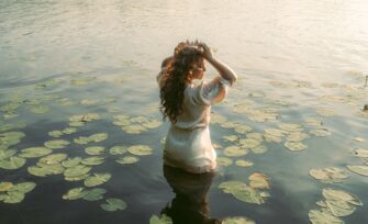 Festivalstalker präsentiert: HENRIETTE – starkes Debütalbum „Dear Shadow“