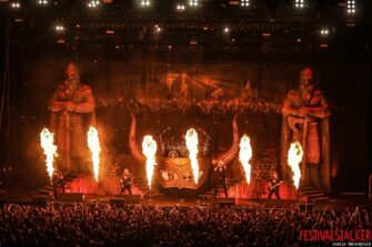 AMON AMARTH mit MACHINE HEAD in der Rudolf Weber Arena in Oberhausen – Fotos