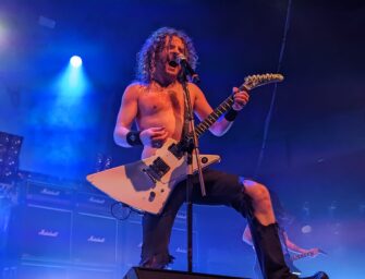 Airbourne veröffentlichen neue Single „Here She Comes“