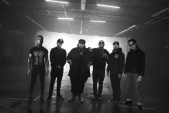 HOLLYWOOD UNDEAD und JELLY ROLL droppen gemeinsamen Song “HOUSE OF MIRRORS”