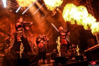 FEUERSCHWANZ kündigen Fegefeuer 2024 Tour an