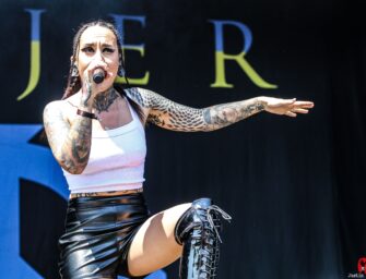 JINJER veröffentlichen neues Musikvideo zu „Fast Draw“