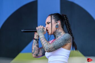 JINJER veröffentlichen Live-Video zu „Home Back“