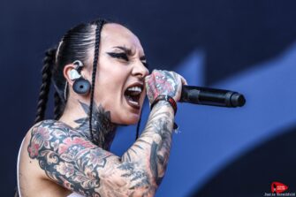JINJER überraschen mit neuer Single „Someone’s Daughter”