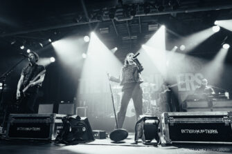 The Interrupters ausverkaufte Münchner Show mit Mobina Galore – Fotos