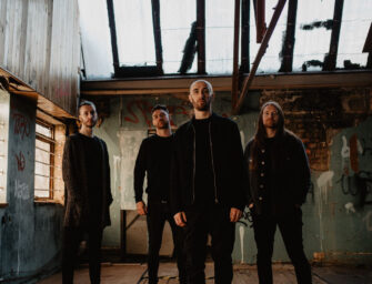 SYLOSIS mit Live-Video zu „Pariahs“
