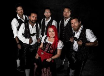 KONTRUST enthüllt dystopische zweite Single „the end“ mit Musikvideo