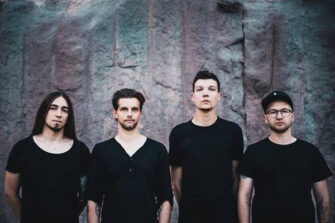 TORRENTIAL RAIN mit Musikvideo zu „Digital Dreams“