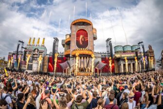 PAROOKAVILLE Ticketsale 2024 mit erneut riesiger Nachfrage gestartet + Armin van Buuren erster Headliner