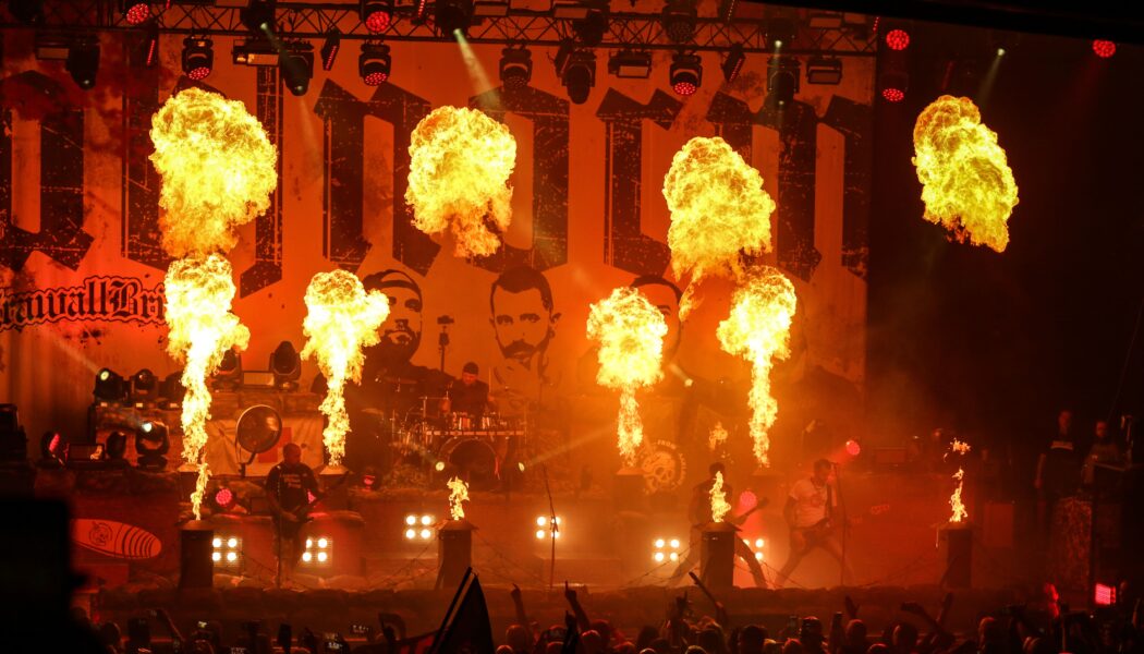 KRAWALLBRÜDER 30 Jahre Jubiläumsshow - Der Freitag in der Turbinenhalle Oberhausen – Fotos