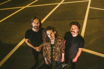 Psychonaut droppen AKUSTISCHE VERSION von „VIOLATE CONSENSUS REALITY“