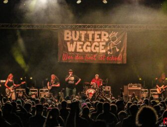 Butterwegge mit neuer Single „No Pasaran“