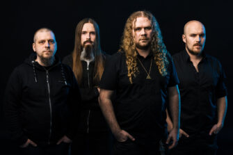 DECROWNED haben ihre erste Single „Mouth Leaks Black“ vom neuen Album „Persona Non Grata“ veröffentlicht