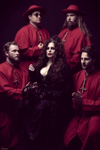 FOLTERKAMMER veröffentlicht Musikvideo zum neuen Song „Anno Domina“