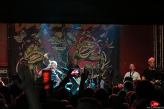 DOG EAT DOG in dem Turock Essen – Fotos