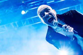 DOMINUM kündigt neues Album ‚The Dead Don’t Die‘ für Dezember an und droppen den Titeltrack