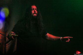KATAKLYSM mit neuer Single zu „The Rabbit Hole“